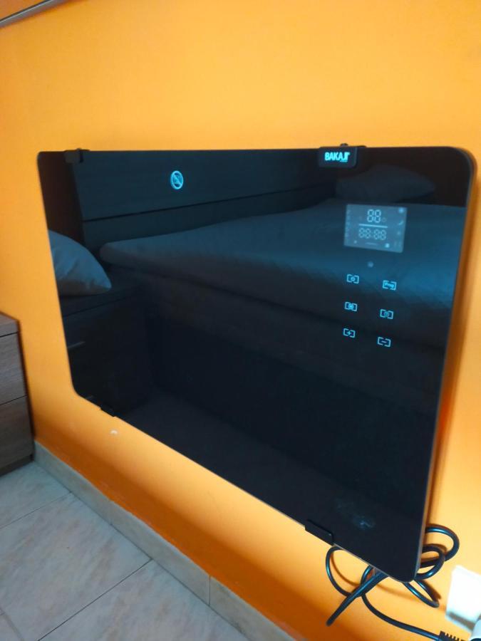 شقة Cute Little Flat With View, 20 Mins To Bgy Airport Pradalunga المظهر الخارجي الصورة
